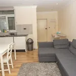 Evergreen Apartments- Flat 2