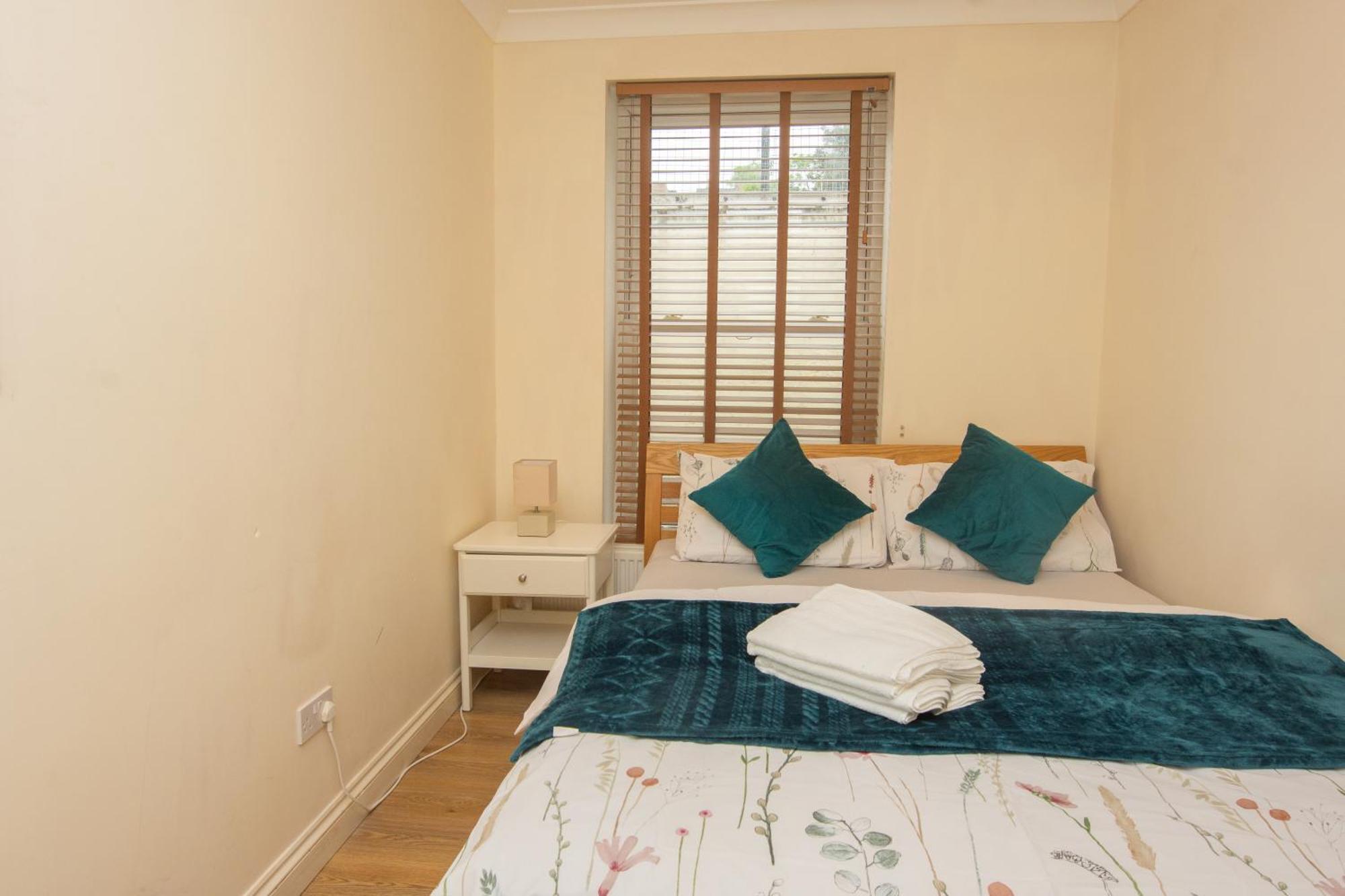 Evergreen Apartments- Flat 2 Appartement *