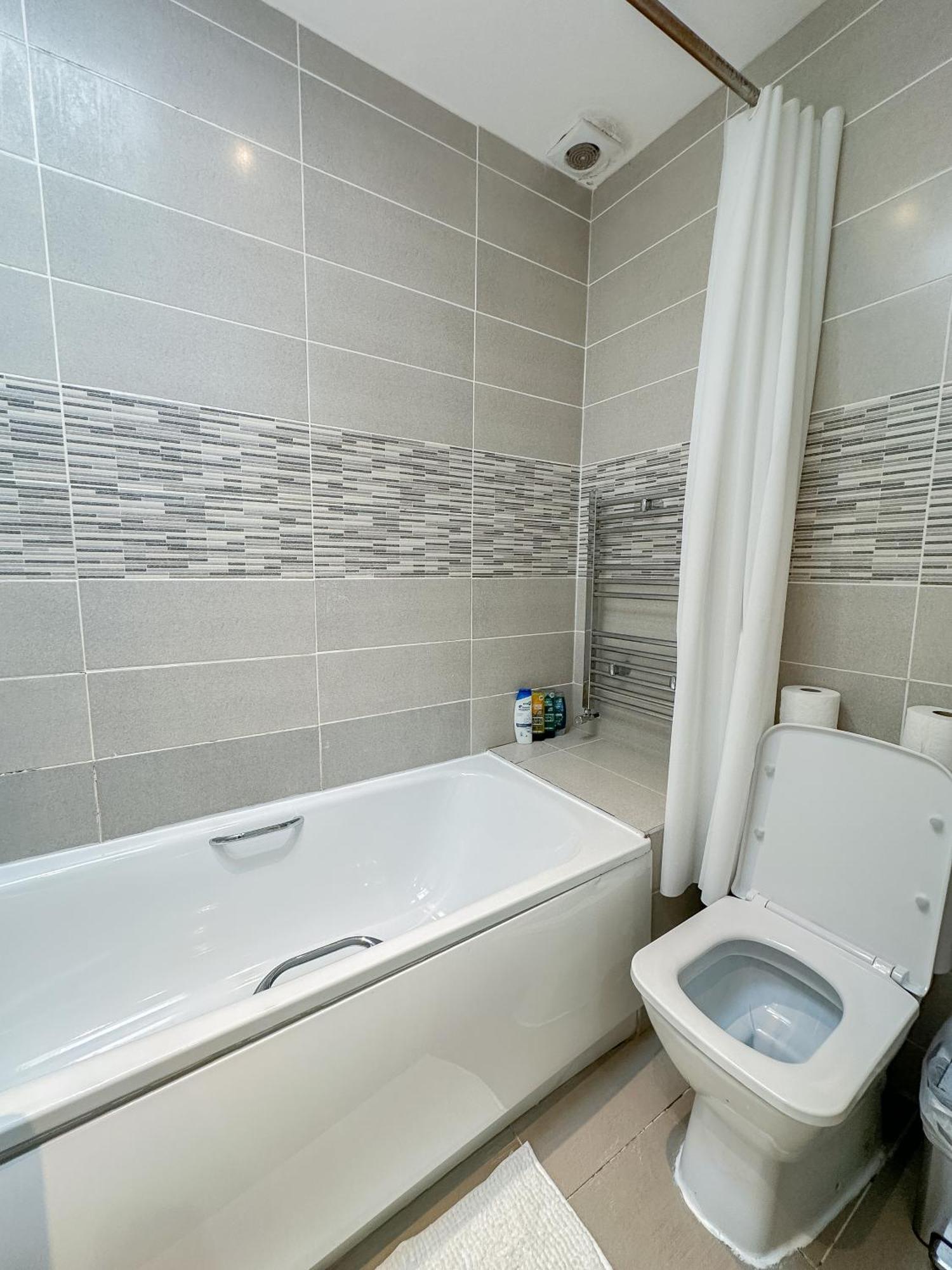 Evergreen Apartments- Flat 2 Londres
